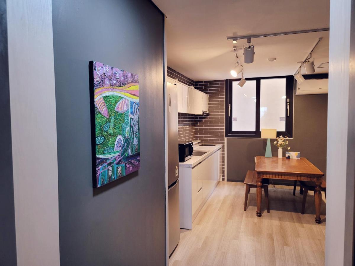 Picasso Guesthouse موكبو المظهر الخارجي الصورة